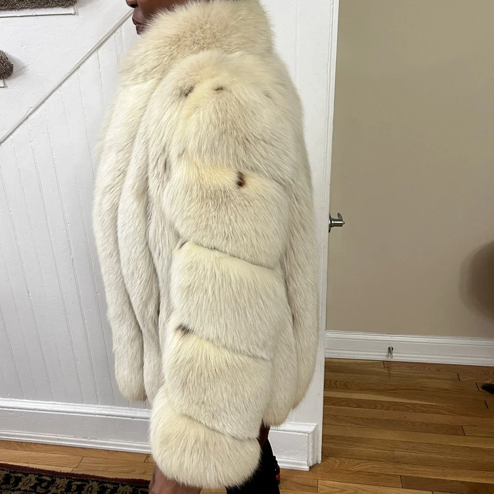 COPY - SILVER FOX FUR COAT - Picture 14 of 16